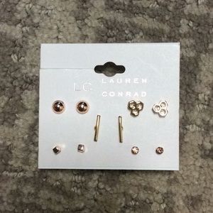 NWT lc Lauren Conrad Earring set